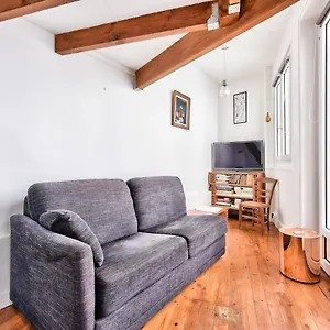 Apartamento Studio On Mezzanine Floor - Picpusbercy