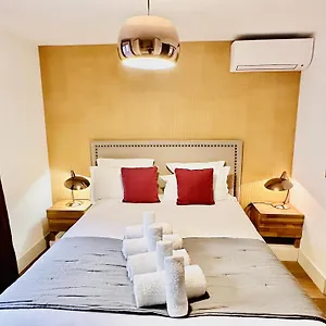 Apartment De L'atelier 15, Paris